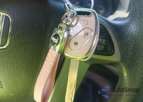 2011 Honda Accord 2.4 Lx z USA, uszkodzony, nr VIN 1HGCP2F34BA136779